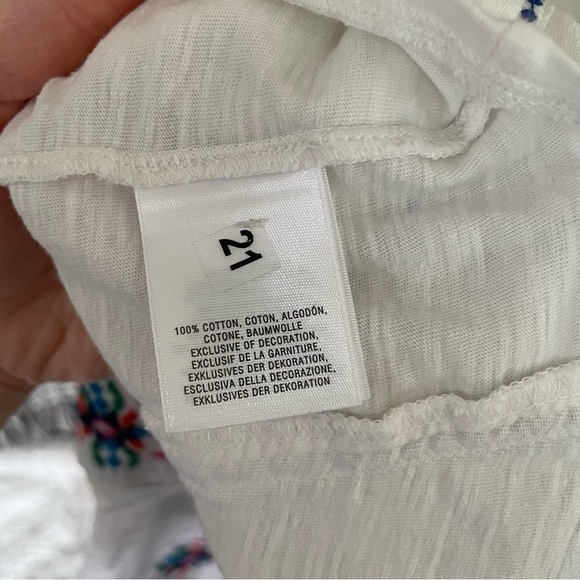 Anthropologie Akemi + Kin Embroidered Flowy Boho Top - Picture 8 of 9